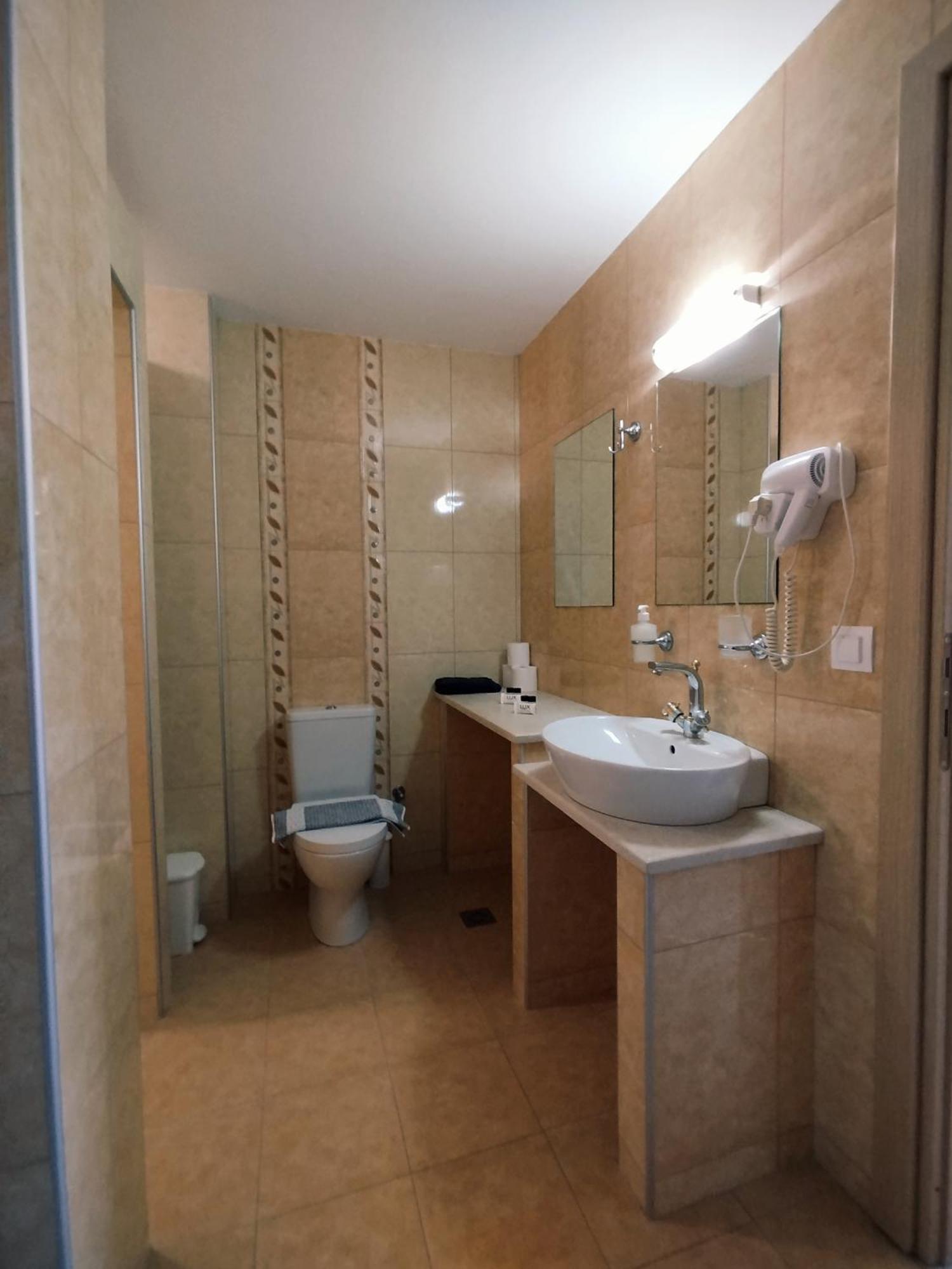 Alexena Apartments 圣加利尼 外观 照片